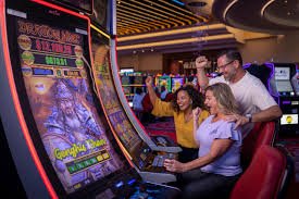 Tampilan permainan Wild West Gold dengan simbol-simbol tema Barat di platform lgo4d